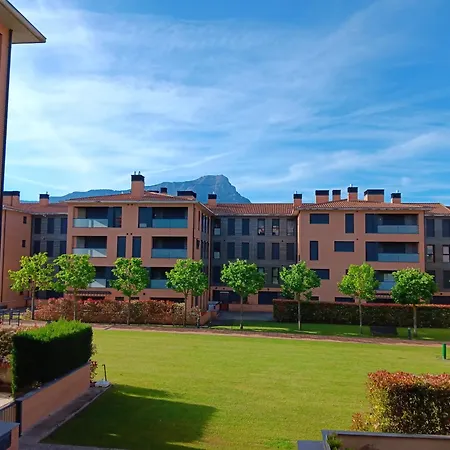 Camino Santiago Etxea * Jaca