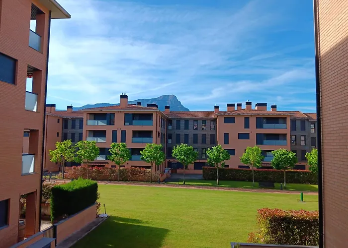 Camino Santiago Etxea * Jaca